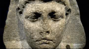 Busto de Cesarião, filho de Cleópatra e Júlio César - Foto por Sdwelch1031 pelo Wikimedia Commons
