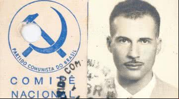 Carlos Marighella filiado ao Partido Comunista do Brasil - Arquivo Público do Estado do Rio de Janeiro (Aperj) via Wikimedia Commons