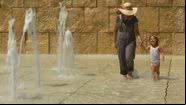 Europeus buscam lidar com o calor também em fontes, na Europa - Divulgação/YouTube/TV Brasil